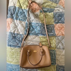 Coach body cross hand bag